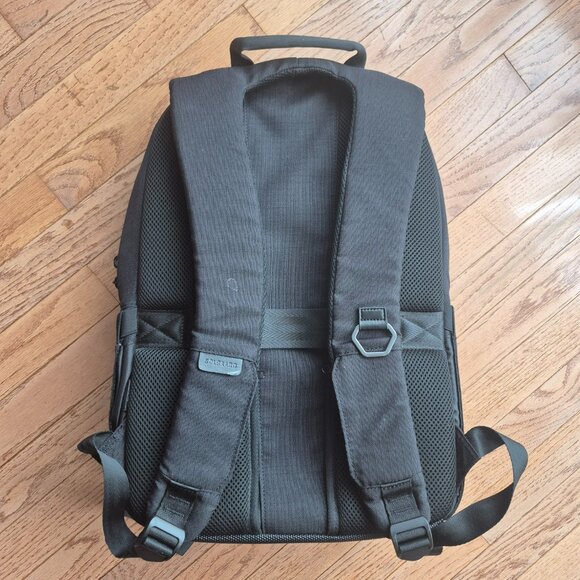 Solgaard Shore-Tex Daypack Baltic Black Backpack Fits 15" Laptop - Picture 5 of 16